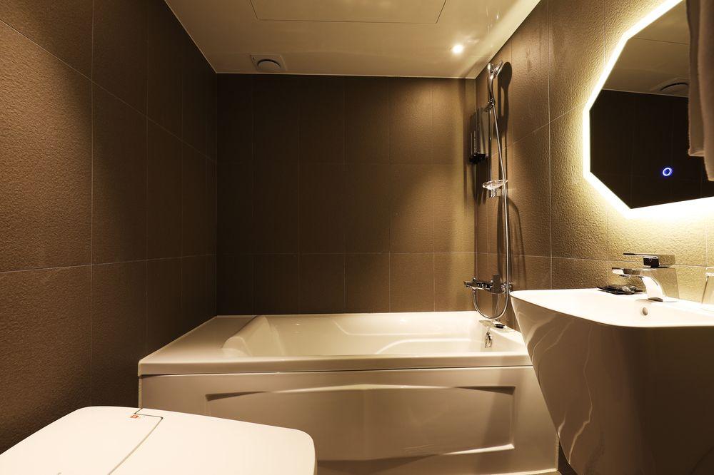 Kaya Tourist Hotel Seoul Exterior foto