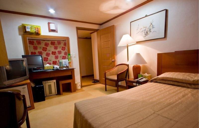 Kaya Tourist Hotel Seoul Exterior foto